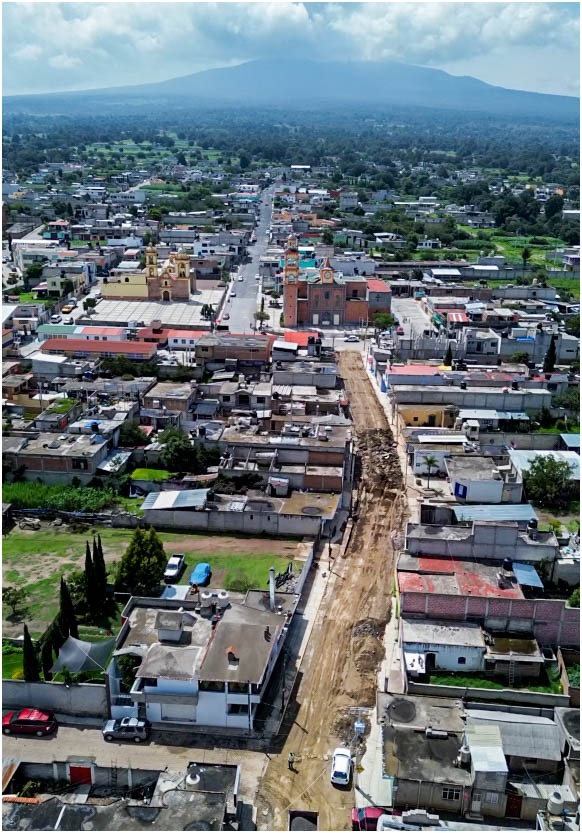 Obra en Cuahuixmatlac mejora movilidad y servicios básicos: Blanca Angulo